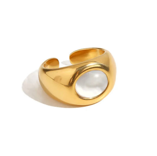 Pearl1 Ring